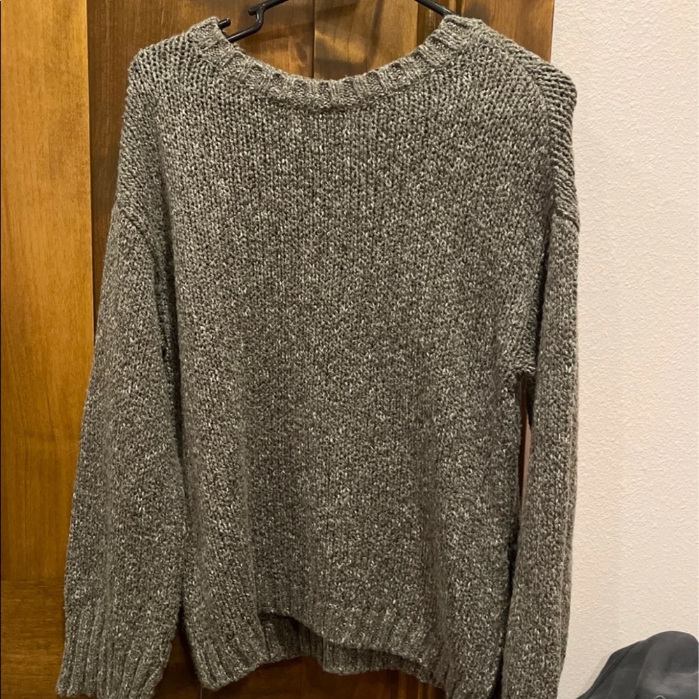 american eagle sweater